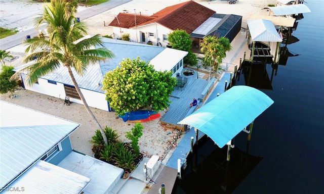 16221 Buccaneer ST, Bokeelia, FL 33922