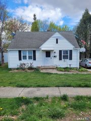 293 North Hoadley Street, Naugatuck, CT 06770