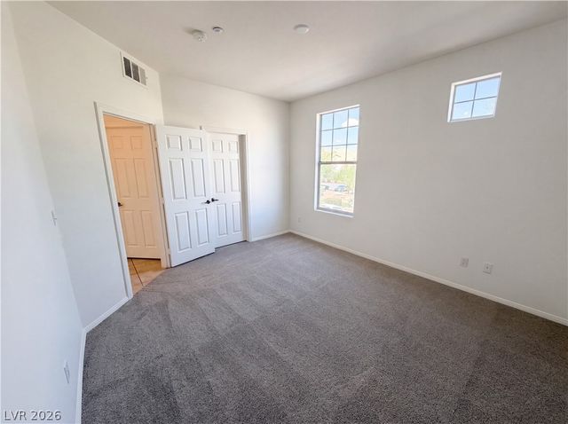 5855 Valley Drive 2088, North Las Vegas, NV 89031