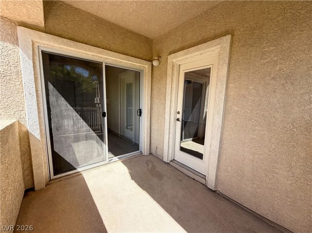 5855 Valley Drive 2088, North Las Vegas, NV 89031