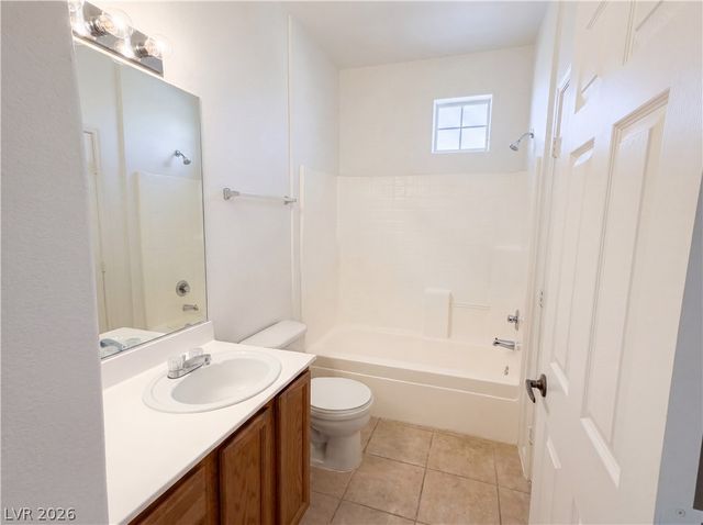 5855 Valley Drive 2088, North Las Vegas, NV 89031