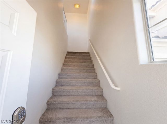 5855 Valley Drive 2088, North Las Vegas, NV 89031