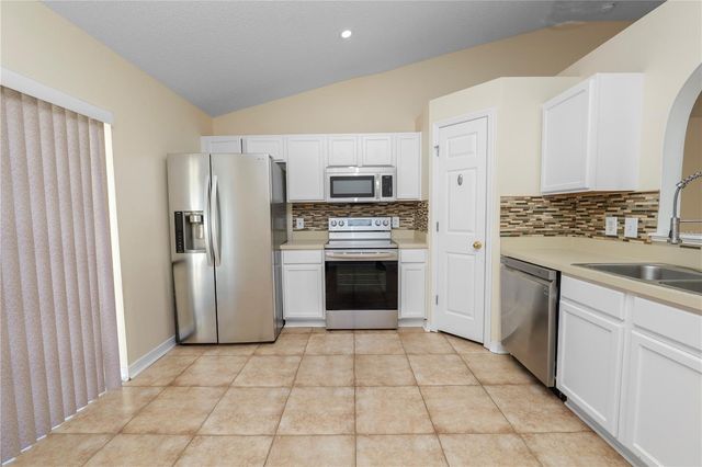 10534 OPUS DRIVE, Riverview, FL 33579