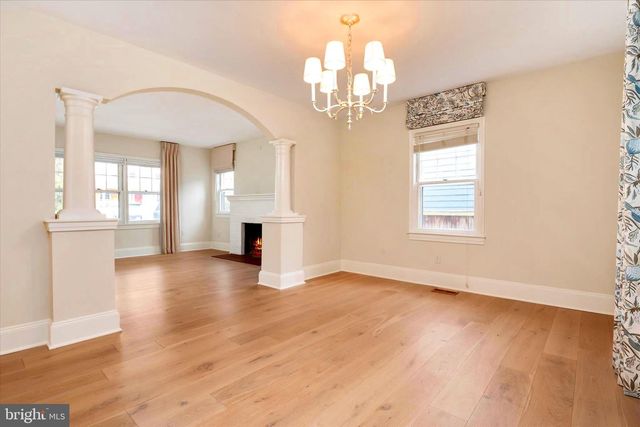 3 CHESTER AVE, Annapolis, MD 21403