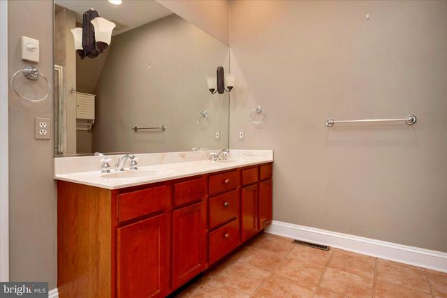 3 CHESTER AVE, Annapolis, MD 21403