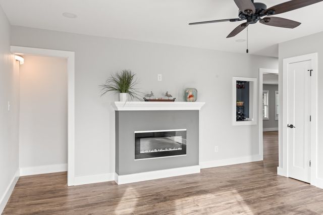 102 Dogwood Ln, Winchester, TN 37398