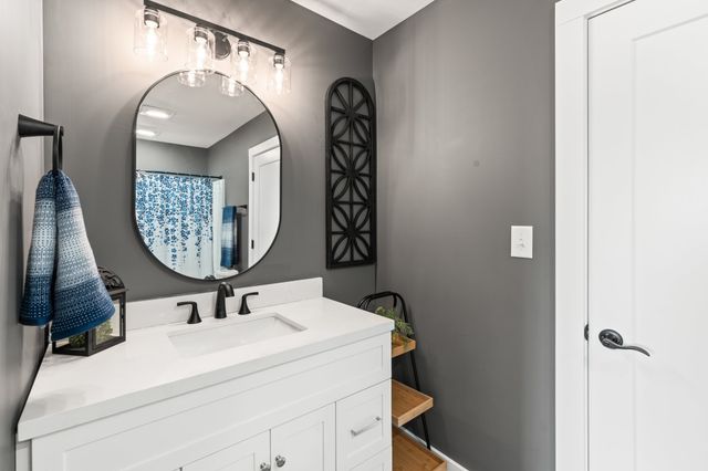 102 Dogwood Ln, Winchester, TN 37398