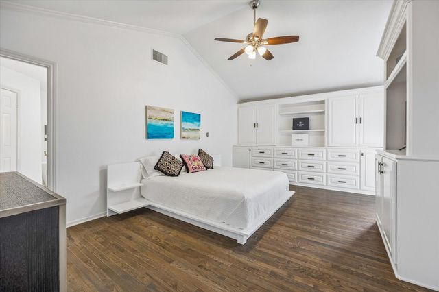 1112 Nantucket Drive A, Houston, TX 77057