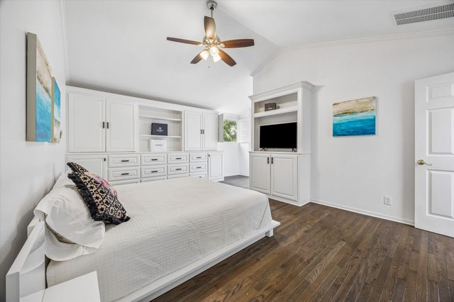 1112 Nantucket Drive A, Houston, TX 77057