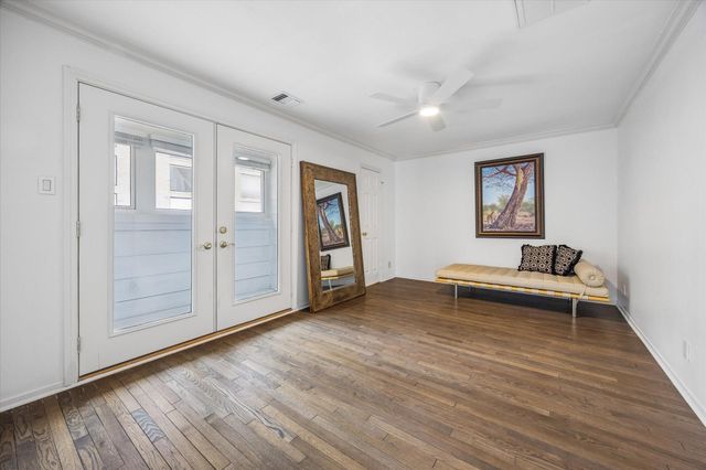 1112 Nantucket Drive A, Houston, TX 77057