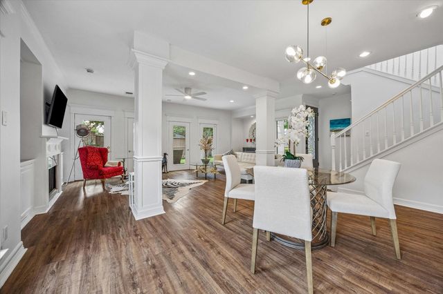 1112 Nantucket Drive A, Houston, TX 77057