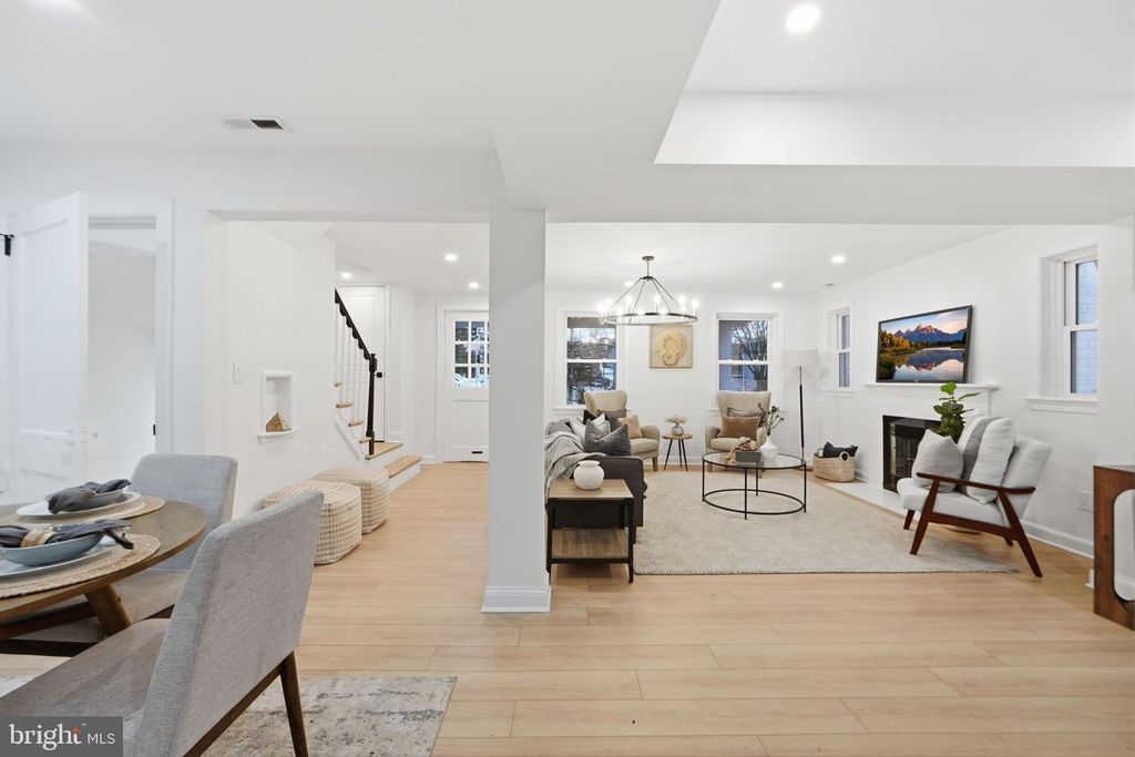 Image 7 of property listing at 5520 NORTH CAPITOL ST NW, Washington, DC 20011