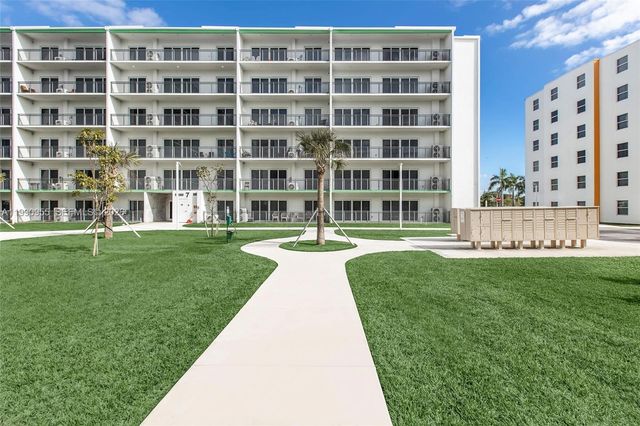 25850 SW 140th Ct 6-312, Homestead, FL 33032