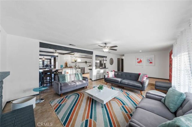 2306 Acacia Road East, Palm Springs, CA 92262