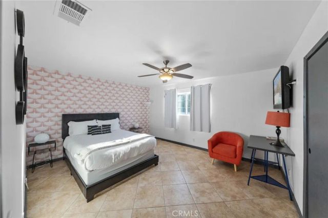 2306 Acacia Road East, Palm Springs, CA 92262