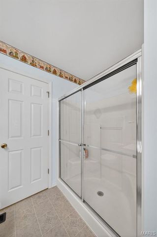 34 Green Park Lane 32B, O'fallon, MO 63366