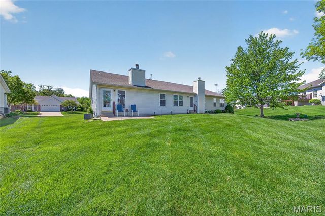 34 Green Park Lane 32B, O'fallon, MO 63366