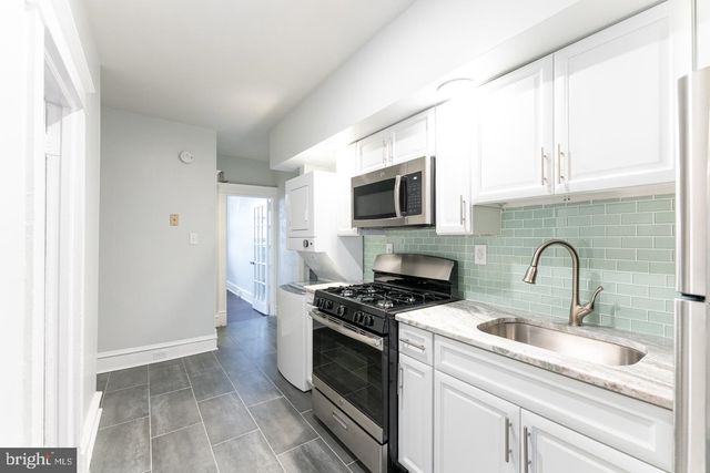 5602 N 10TH ST, Philadelphia, PA 19141