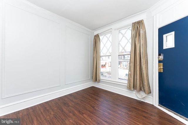 5602 N 10TH ST, Philadelphia, PA 19141