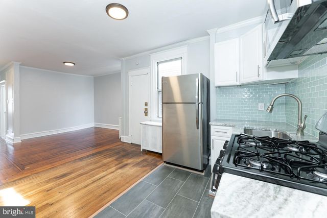 5602 N 10TH ST, Philadelphia, PA 19141