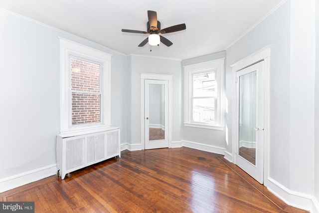 5602 N 10TH ST, Philadelphia, PA 19141