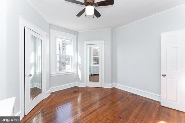 5602 N 10TH ST, Philadelphia, PA 19141