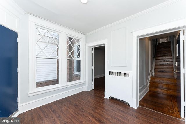 5602 N 10TH ST, Philadelphia, PA 19141