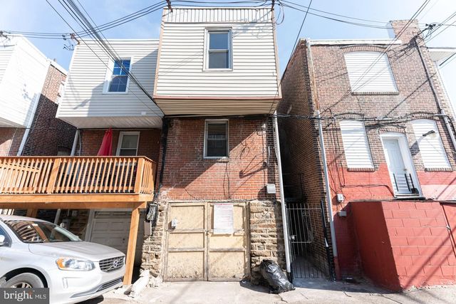 5602 N 10TH ST, Philadelphia, PA 19141