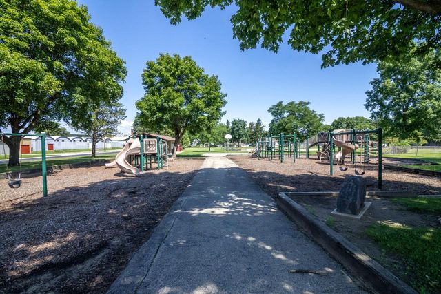 612 Elm STREET, Watertown, WI 53098