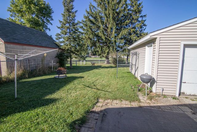 612 Elm STREET, Watertown, WI 53098