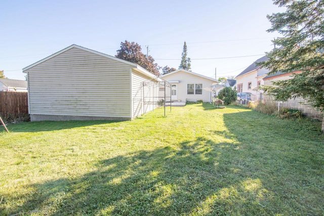 612 Elm STREET, Watertown, WI 53098