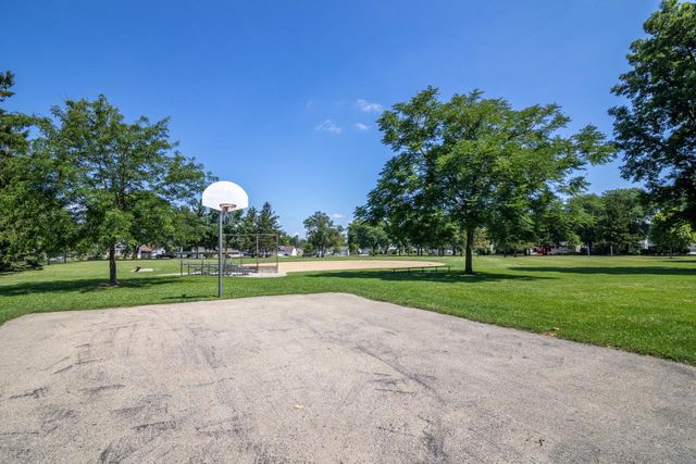 612 Elm STREET, Watertown, WI 53098