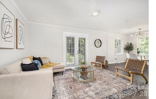 3909 Woodbriar Trail, Charlotte, NC 28205