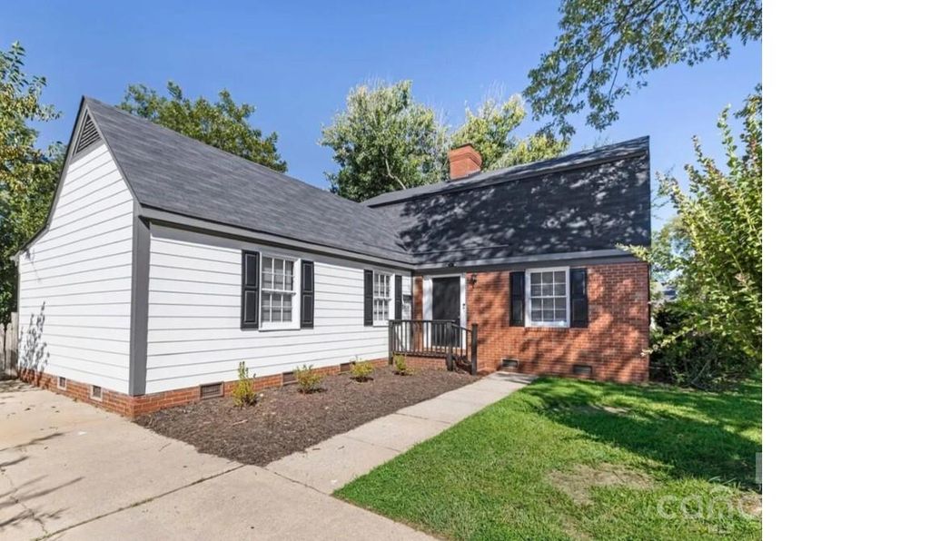 3909 Woodbriar Trail, Charlotte, NC 28205