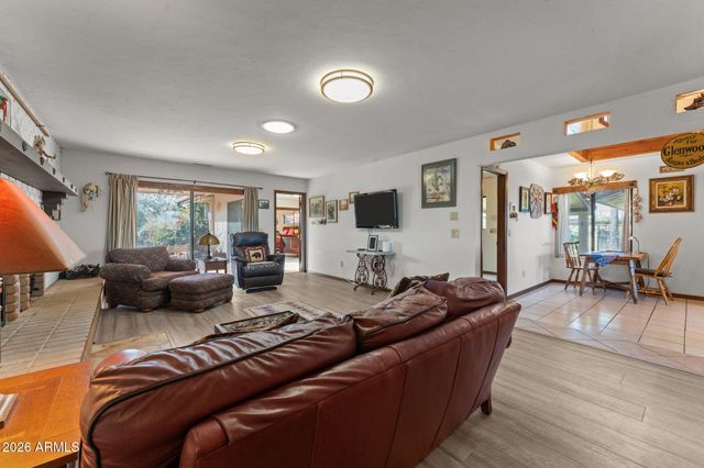 1325 W PALO VERDE Drive, Wickenburg, AZ 85390