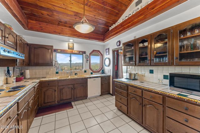 1325 W PALO VERDE Drive, Wickenburg, AZ 85390