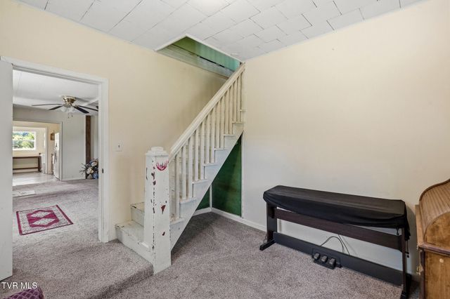1135 Pleasant Hill Road, Chuckey, TN 37641