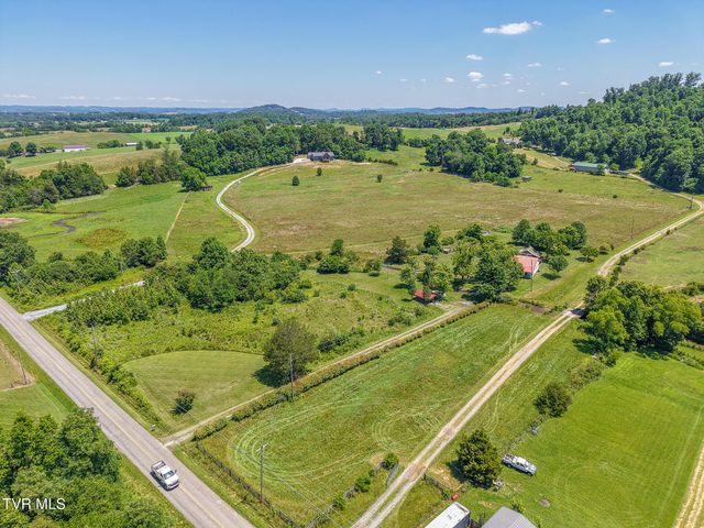1135 Pleasant Hill Road, Chuckey, TN 37641
