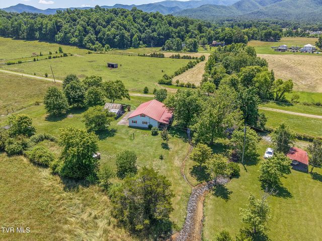 1135 Pleasant Hill Road, Chuckey, TN 37641