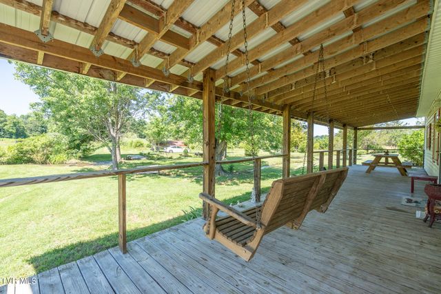 1135 Pleasant Hill Road, Chuckey, TN 37641