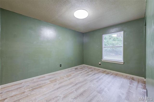 533 Snipes Drive, St Charles, MO 63303