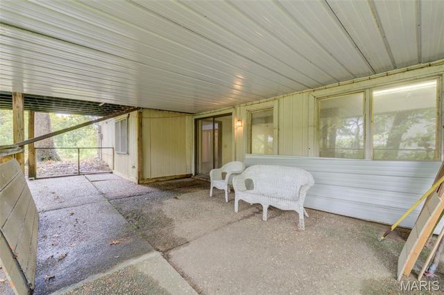 533 Snipes Drive, St Charles, MO 63303