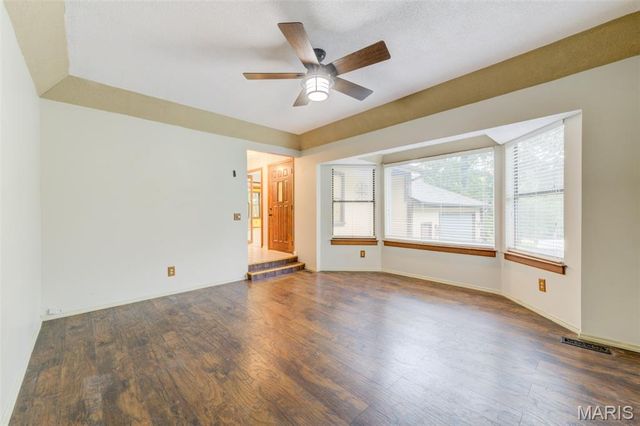 533 Snipes Drive, St Charles, MO 63303