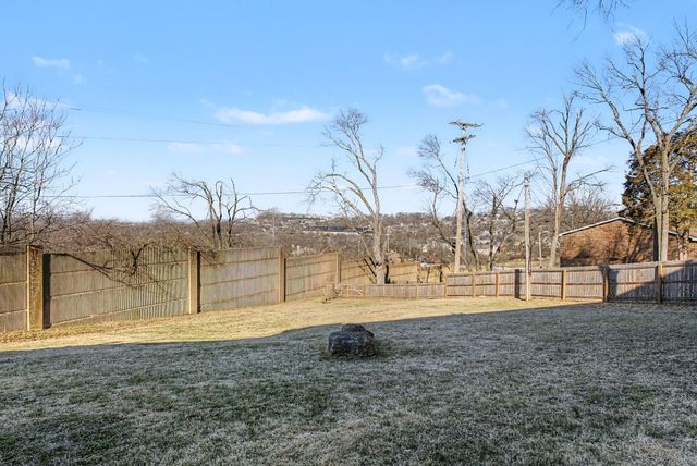 3317 Long Blvd Apt D5, Nashville, TN 37203