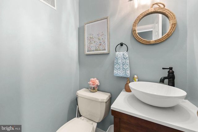 2510 WINDWOOD DR, Winchester, VA 22601