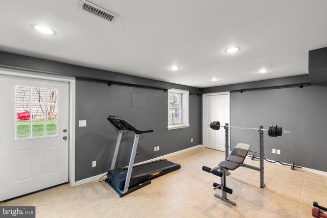 2510 WINDWOOD DR, Winchester, VA 22601