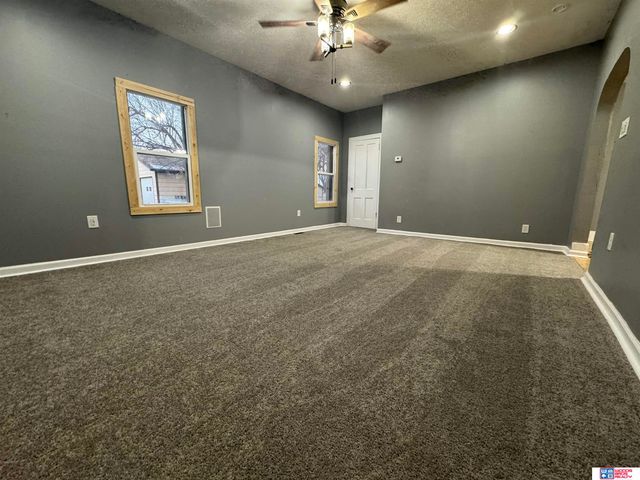 310 Thayer Street, Beatrice, NE 68310