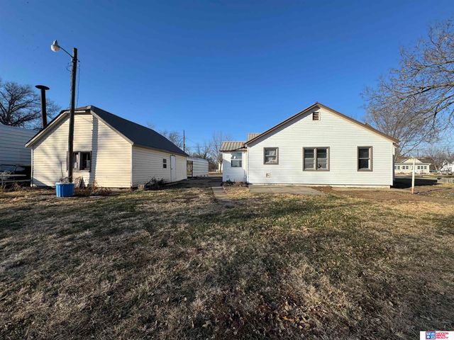 310 Thayer Street, Beatrice, NE 68310