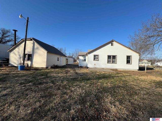 310 Thayer Street, Beatrice, NE 68310