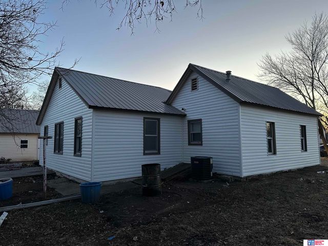 310 Thayer Street, Beatrice, NE 68310